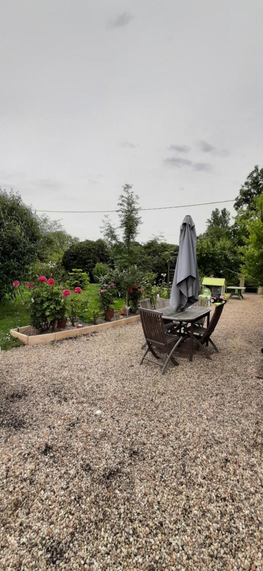 Bed and Breakfast La Mirabelle Montazeau Exterior foto