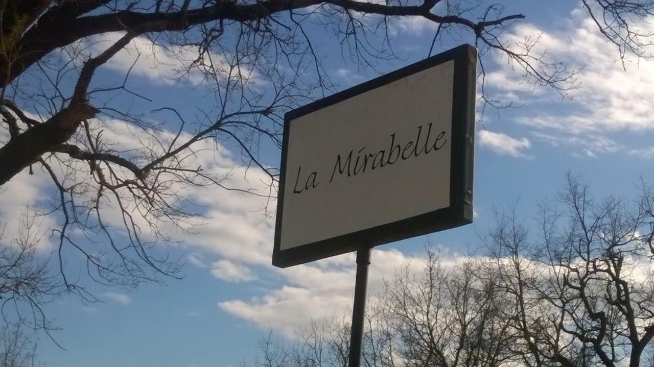 Bed and Breakfast La Mirabelle Montazeau Exterior foto