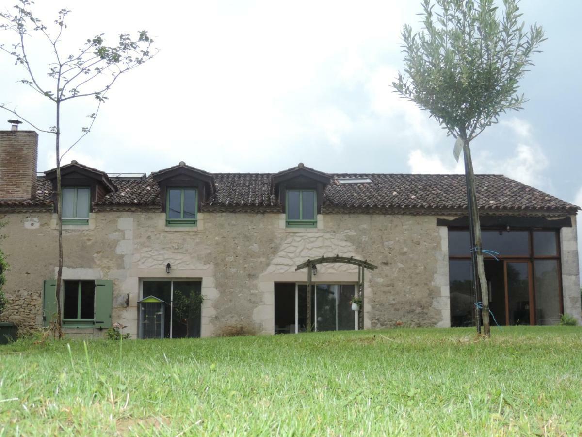 Bed and Breakfast La Mirabelle Montazeau Exterior foto
